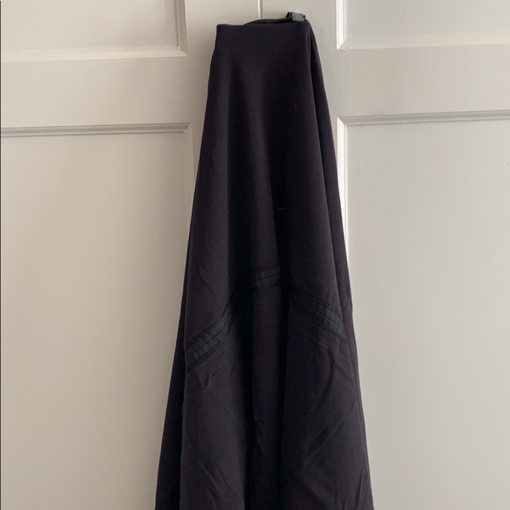 Lululemon Scarf/Wrap with arm slots.